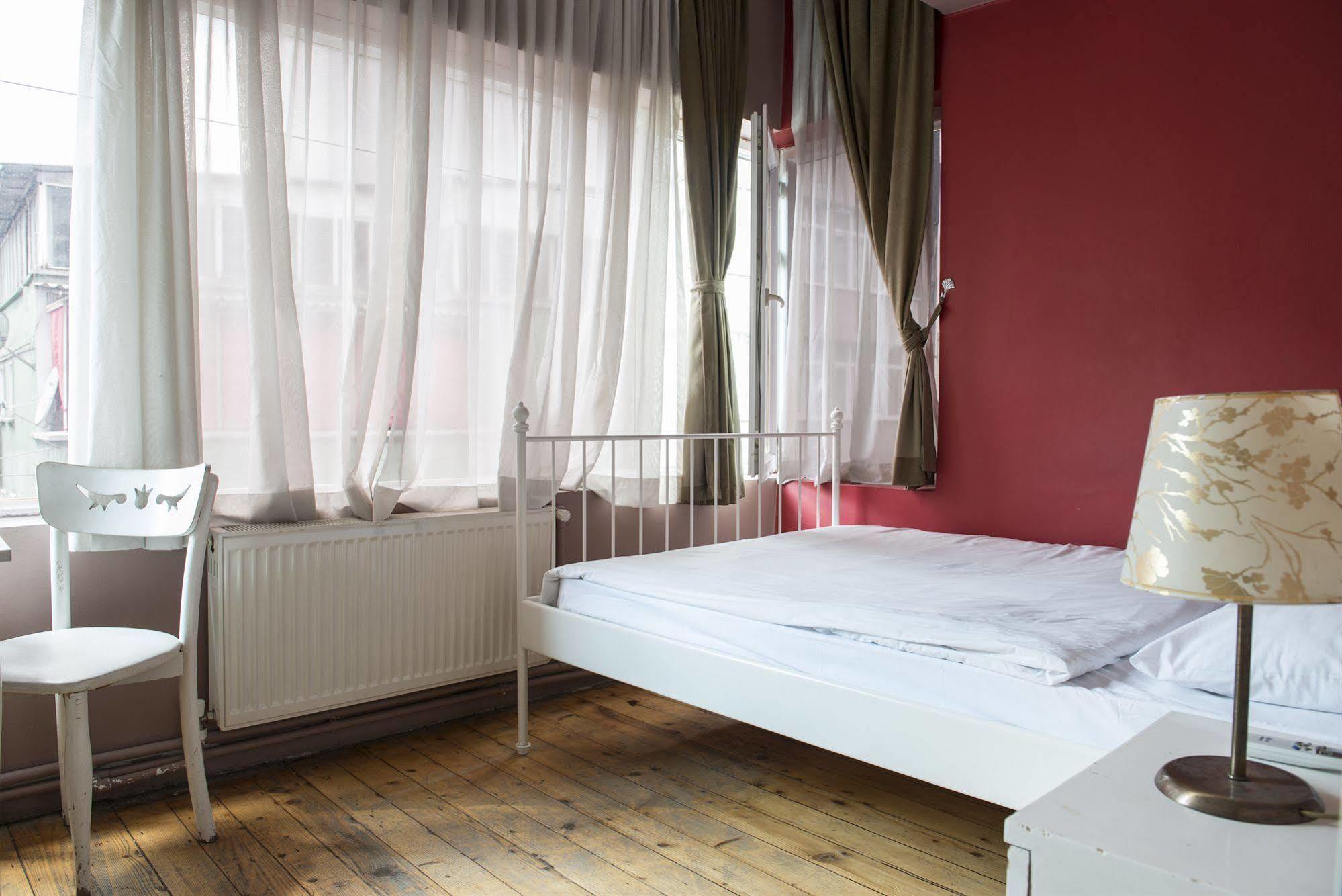 Cheers Midtown Hostel اسطنبول المظهر الخارجي الصورة